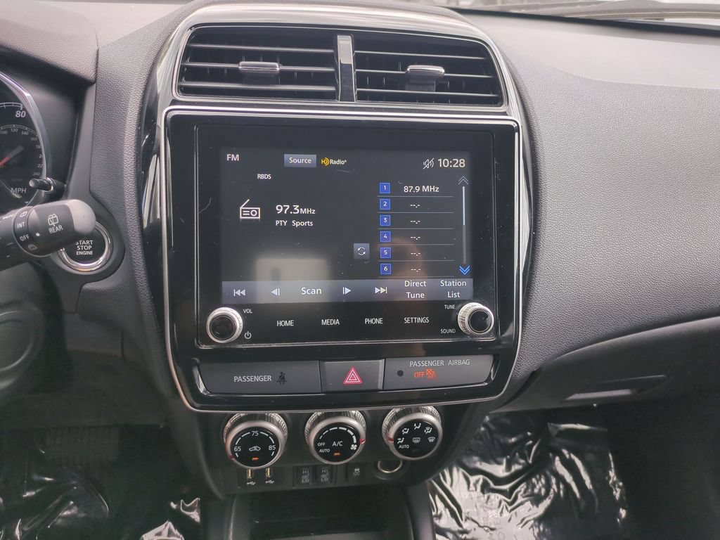 Used 2025 Mitsubishi Outlander Sport SE AWD/4WD image 18