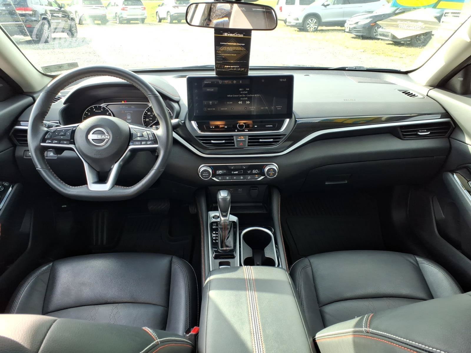Used 2025 Nissan Altima 2.5 SR w/ SR Premium Package AWD/4WD image 23