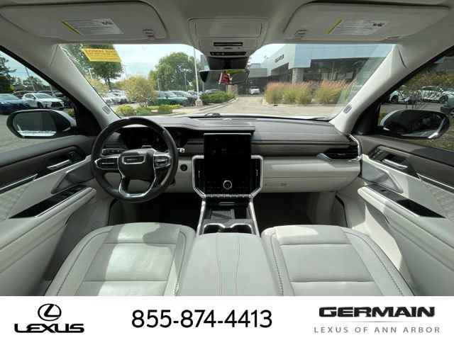 Used 2024 GMC Acadia Denali w/ Super Cruise Package AWD/4WD image 14