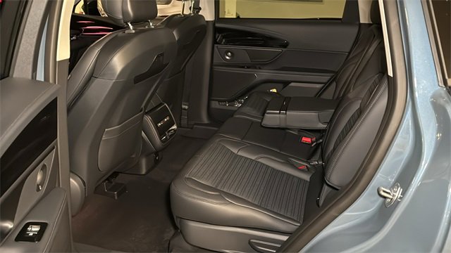 New 2026 Lincoln Nautilus Reserve image 13