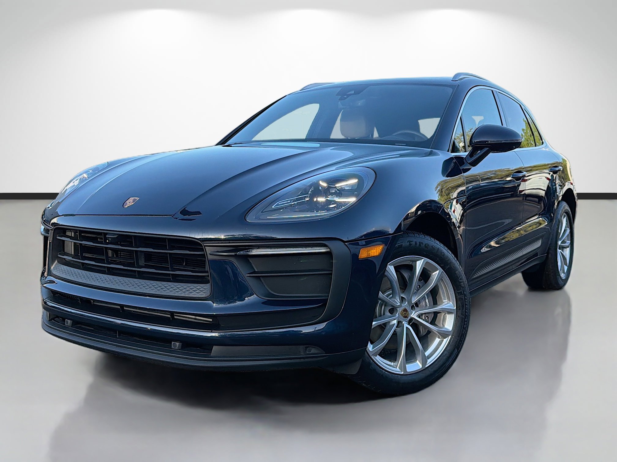Used 2022 Porsche Macan image 1