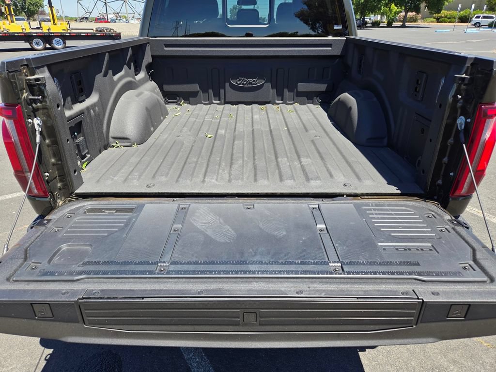 Used 2025 Ford F150 Raptor AWD/4WD image 26