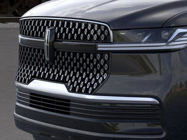 New 2025 Lincoln Navigator L Reserve image 17