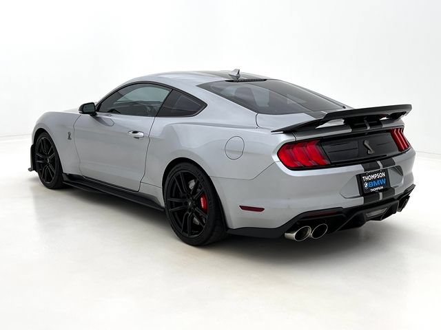 Used 2022 Ford Mustang Shelby GT500 w/ Technology Package RWD image 9