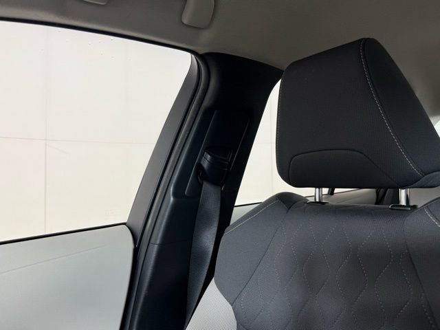 Used 2021 Toyota Corolla LE image 16