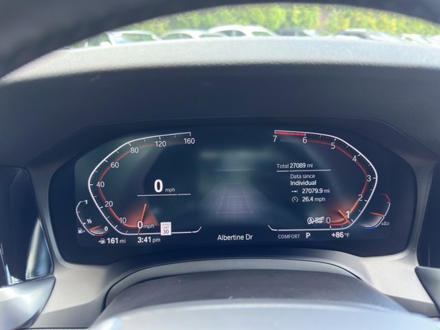 Used 2022 BMW 330i xDrive Sedan w/ Driving Assistance Package image 15