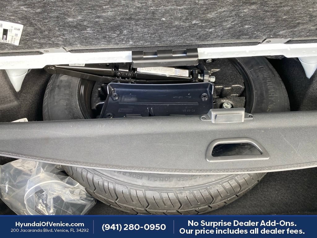 Used 2025 Mercedes-Benz GLS 450 4MATIC image 27