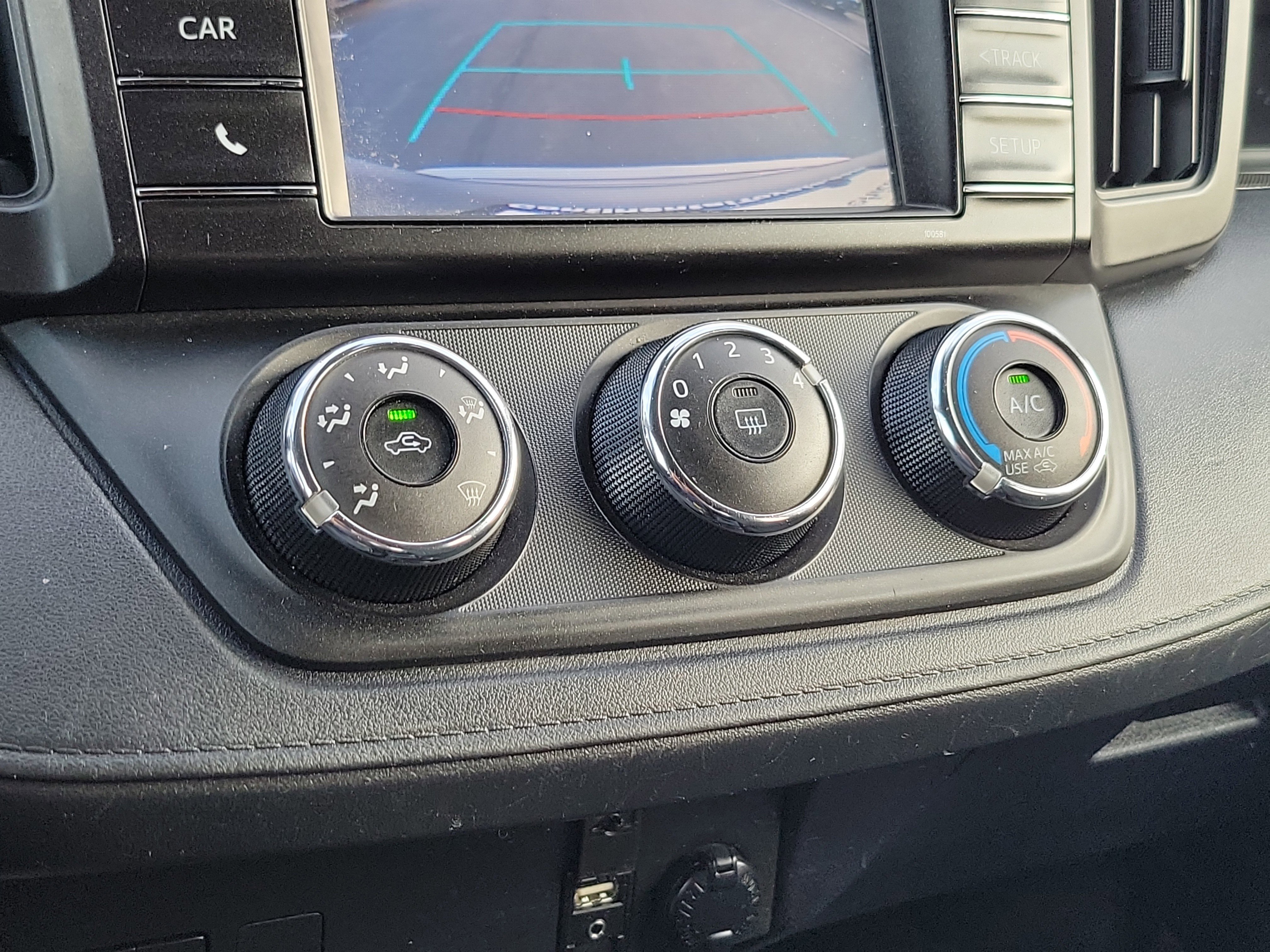 Certified 2017 Toyota RAV4 LE FWD image 30