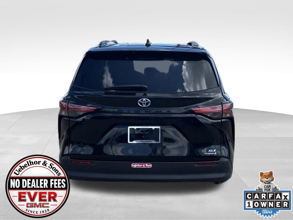 Used 2022 Toyota Sienna XLE w/ XLE Plus Package FWD image 8