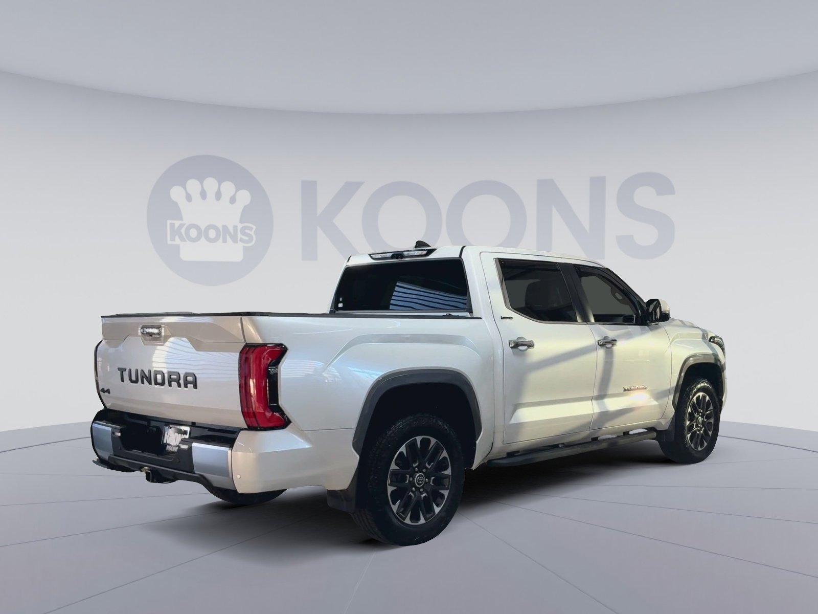 Used 2024 Toyota Tundra Limited image 11