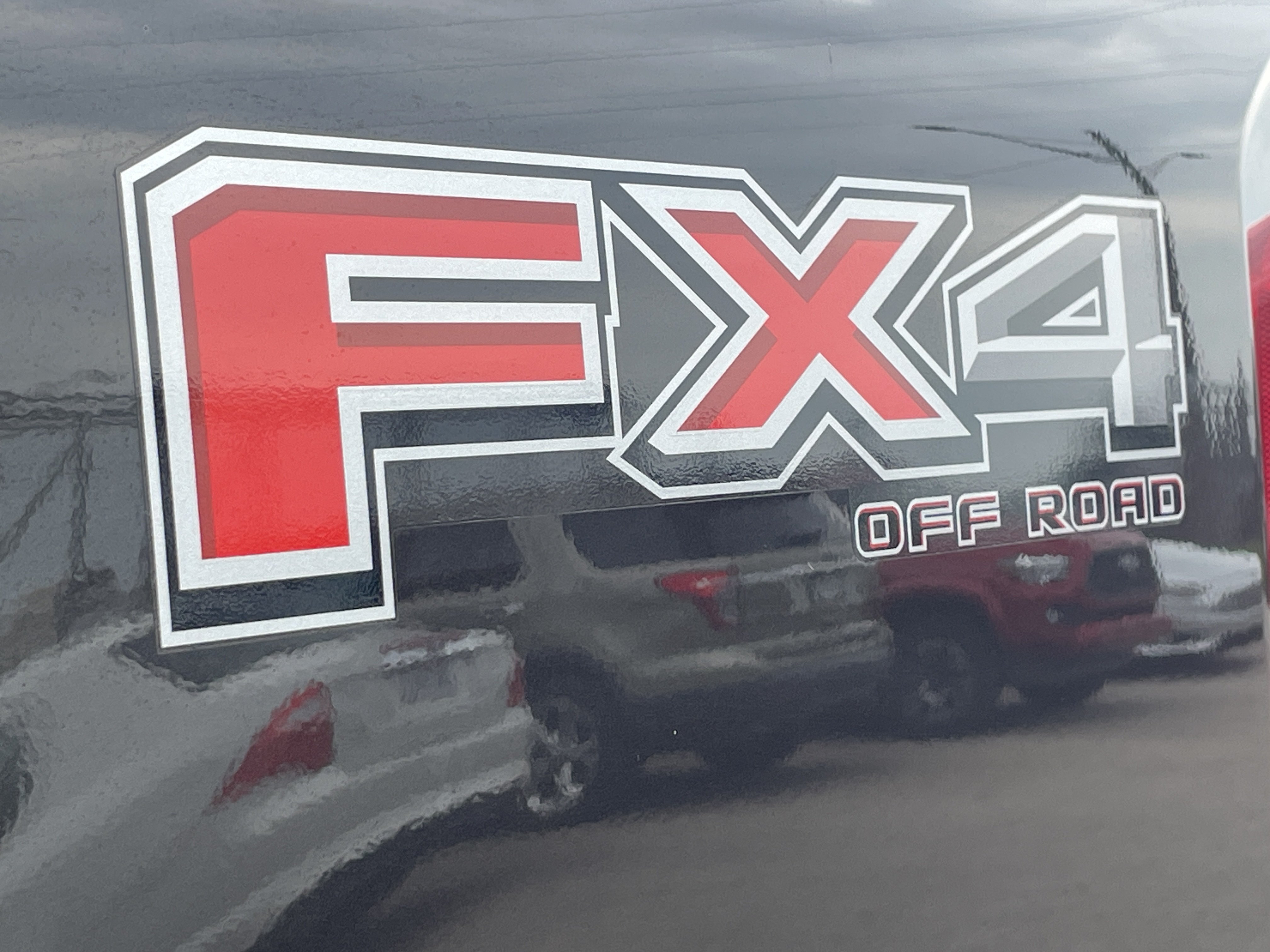 Used 2024 Ford F350 XL AWD/4WD image 9