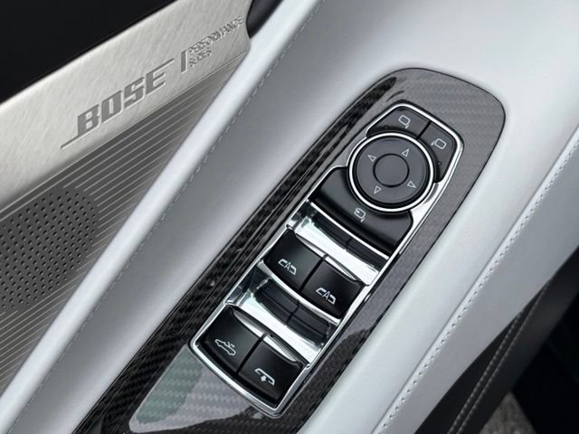 Used 2021 Chevrolet Corvette Stingray Premium Conv w/ Z51 Performance Package RWD image 17