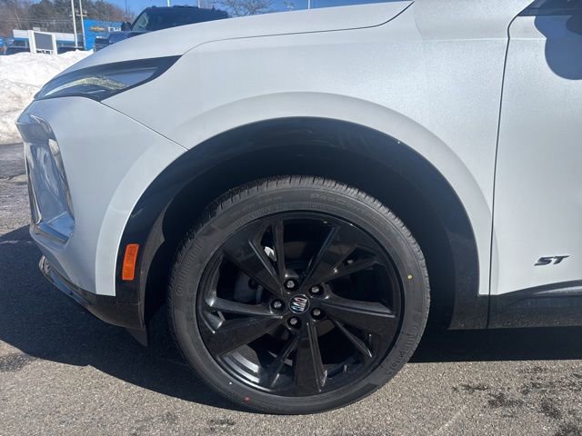 New 2026 Buick Envision Sport Touring image 9