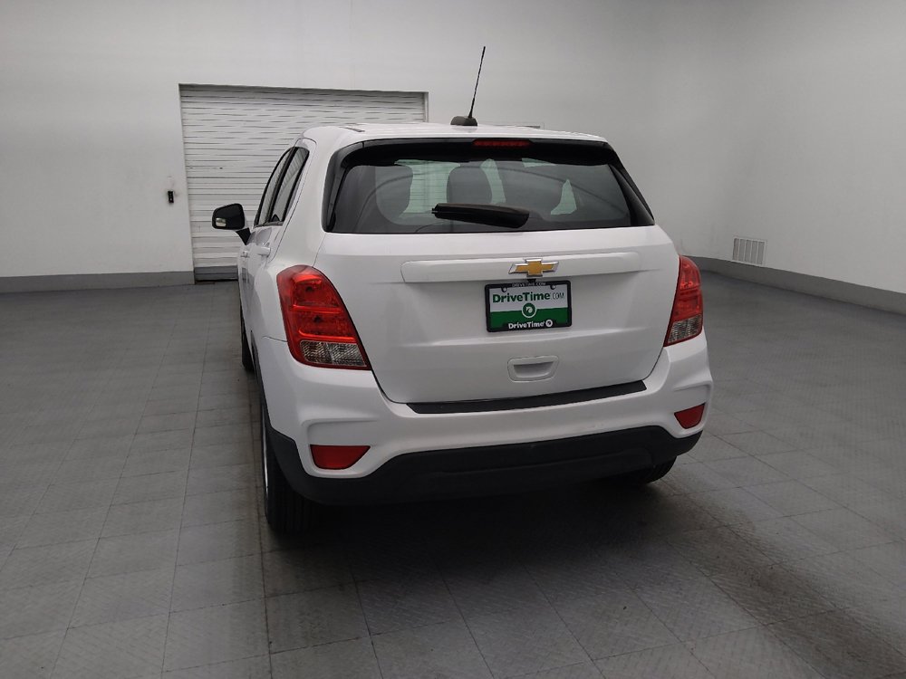 Used 2020 Chevrolet Trax LS FWD image 6