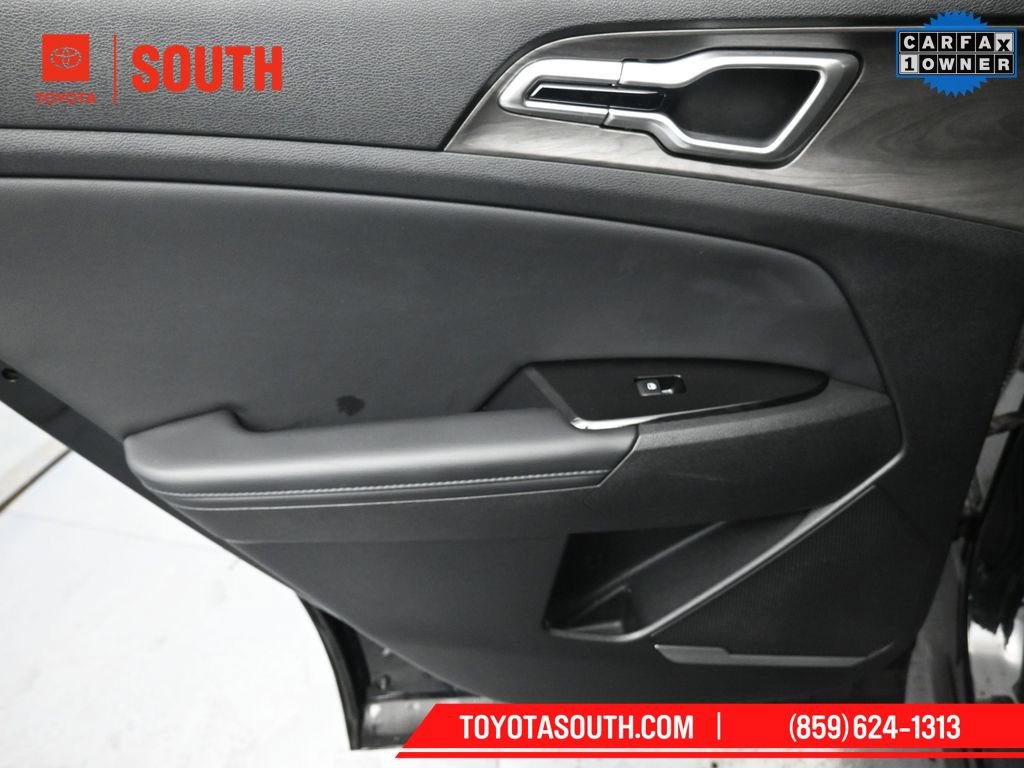 Used 2023 Kia Sportage X-Line image 24