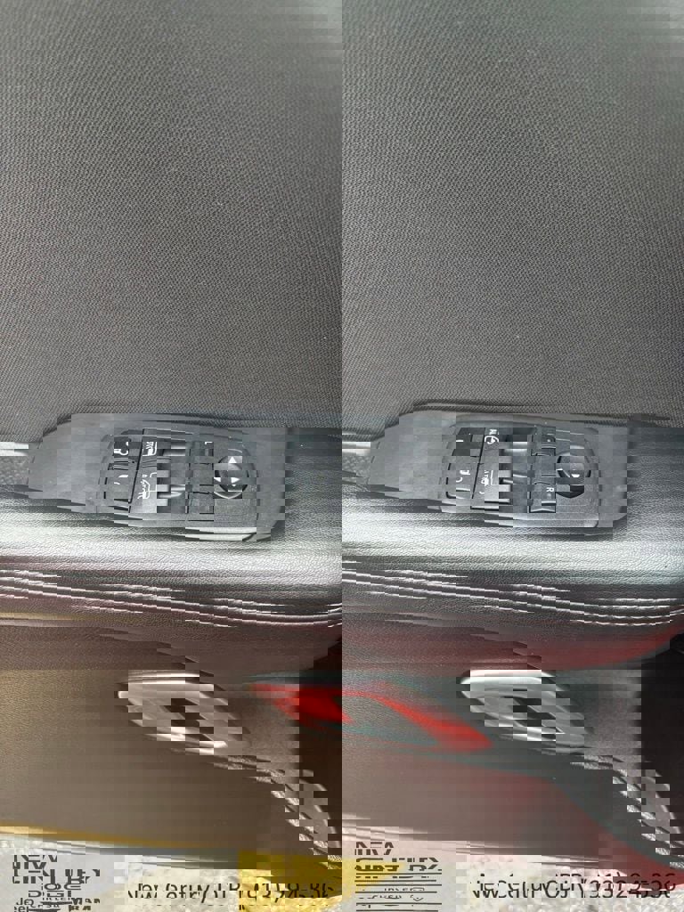 Used 2023 Dodge Challenger R/T w/ Blacktop Package image 20