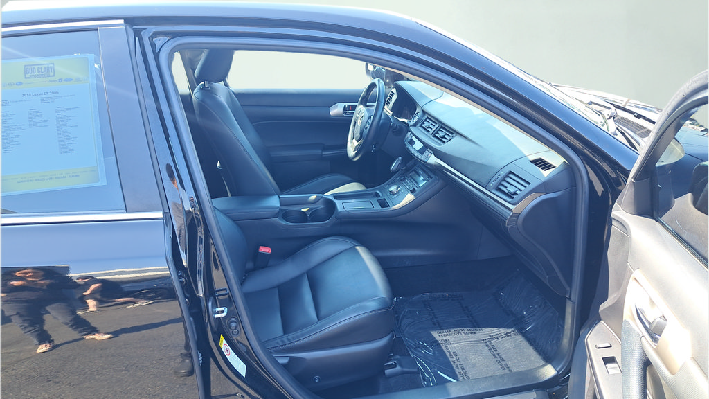 Used 2014 Lexus CT 200h FWD image 14