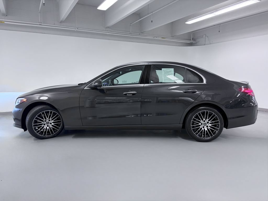 Used 2025 Mercedes-Benz C 300 4MATIC Sedan w/ Exclusive Trim Package image 5