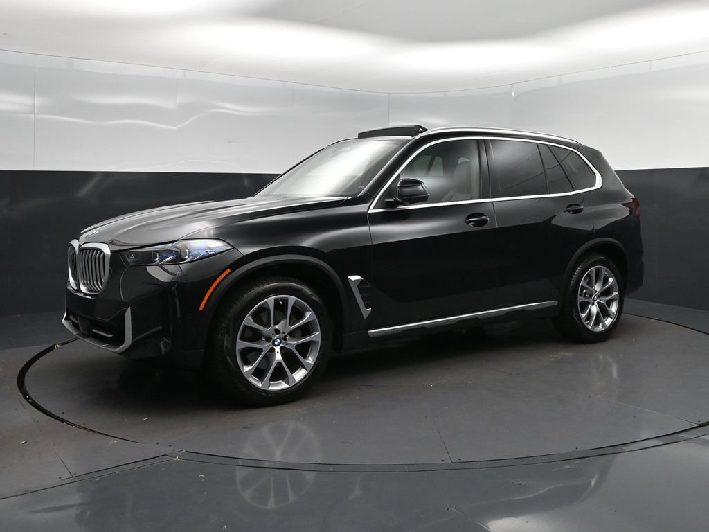 Used 2026 BMW X5 sDrive40i RWD image 3