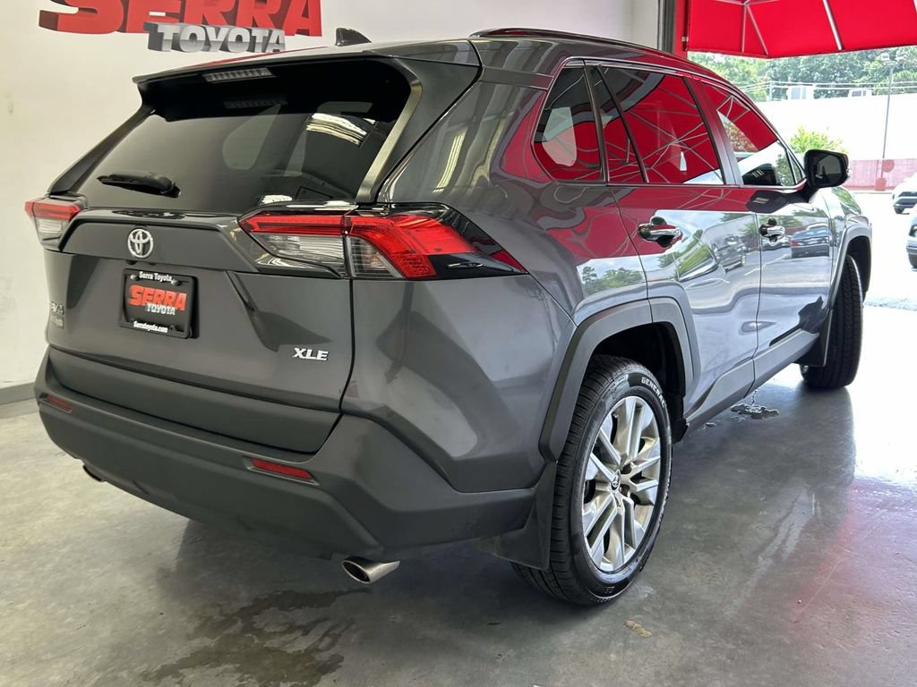Used 2024 Toyota RAV4 XLE Premium FWD image 3