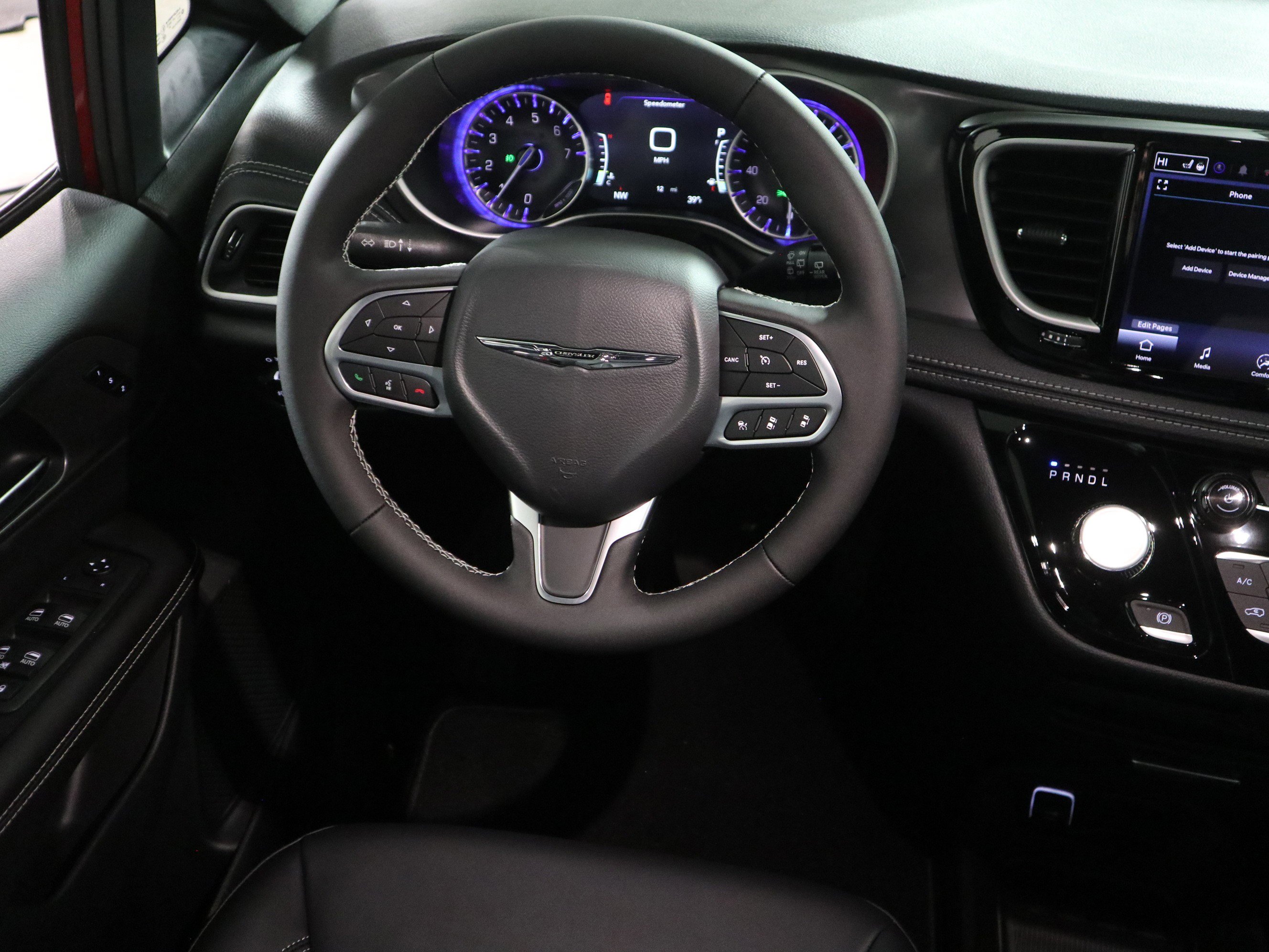 New 2026 Chrysler Pacifica Select image 16