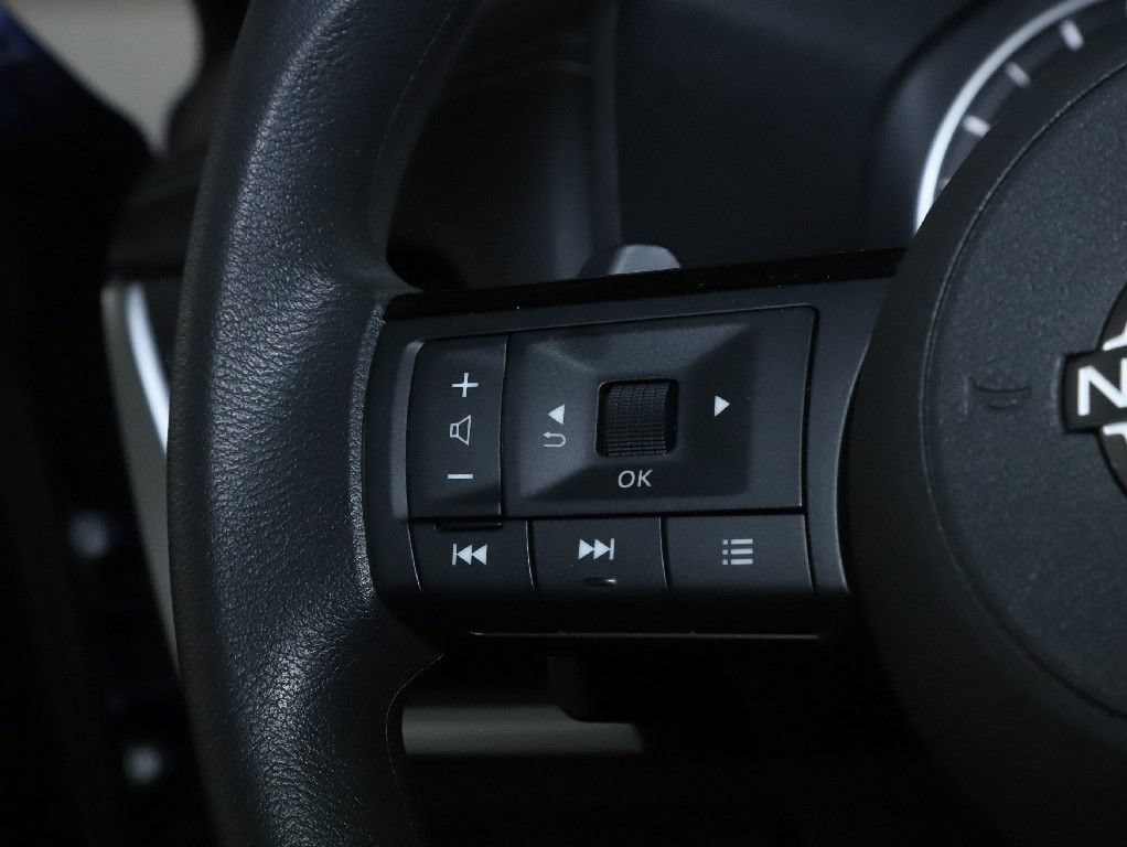 Certified 2023 Nissan Rogue SV AWD/4WD image 22