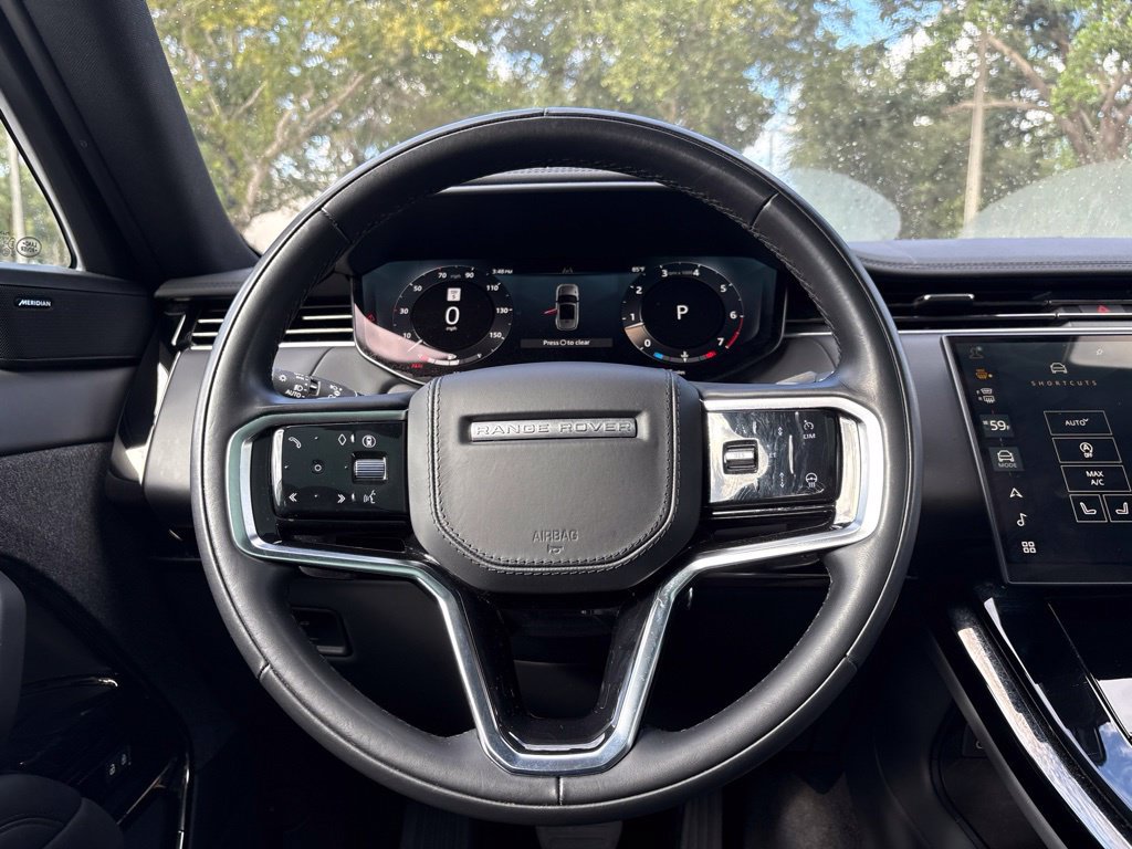 Used 2025 Land Rover Range Rover Sport SE AWD/4WD image 20