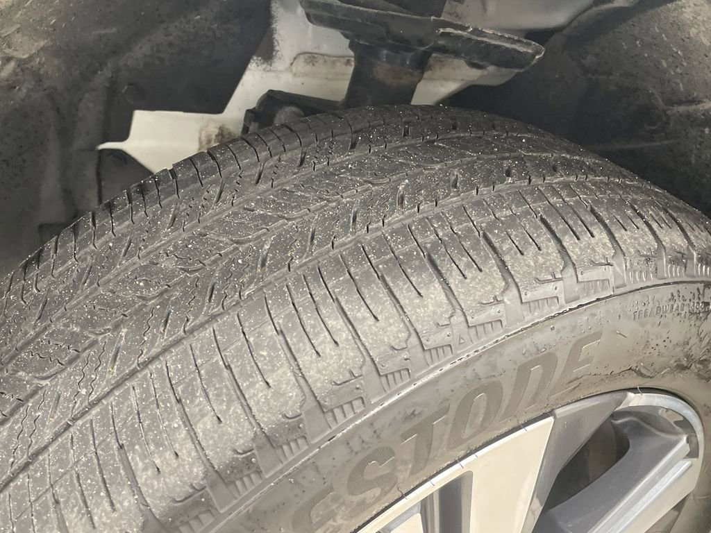 Used 2023 Nissan Rogue SL w/ SL Premium Package image 37