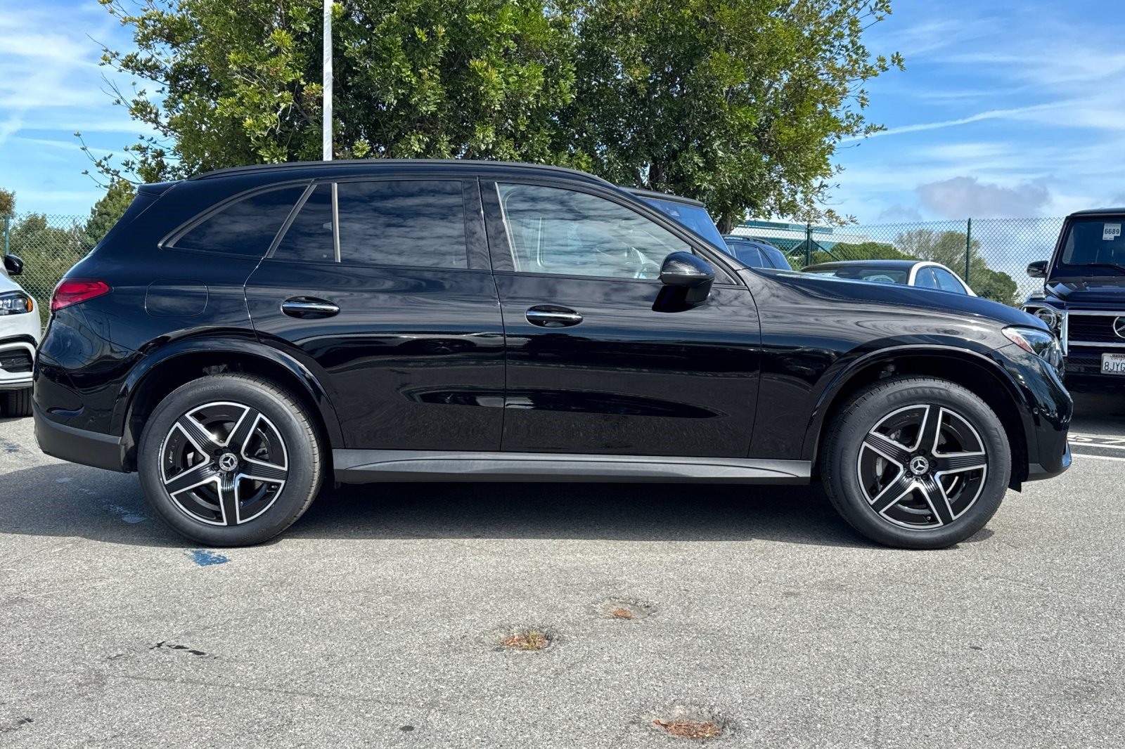 Certified 2024 Mercedes-Benz GLC 300 image 8