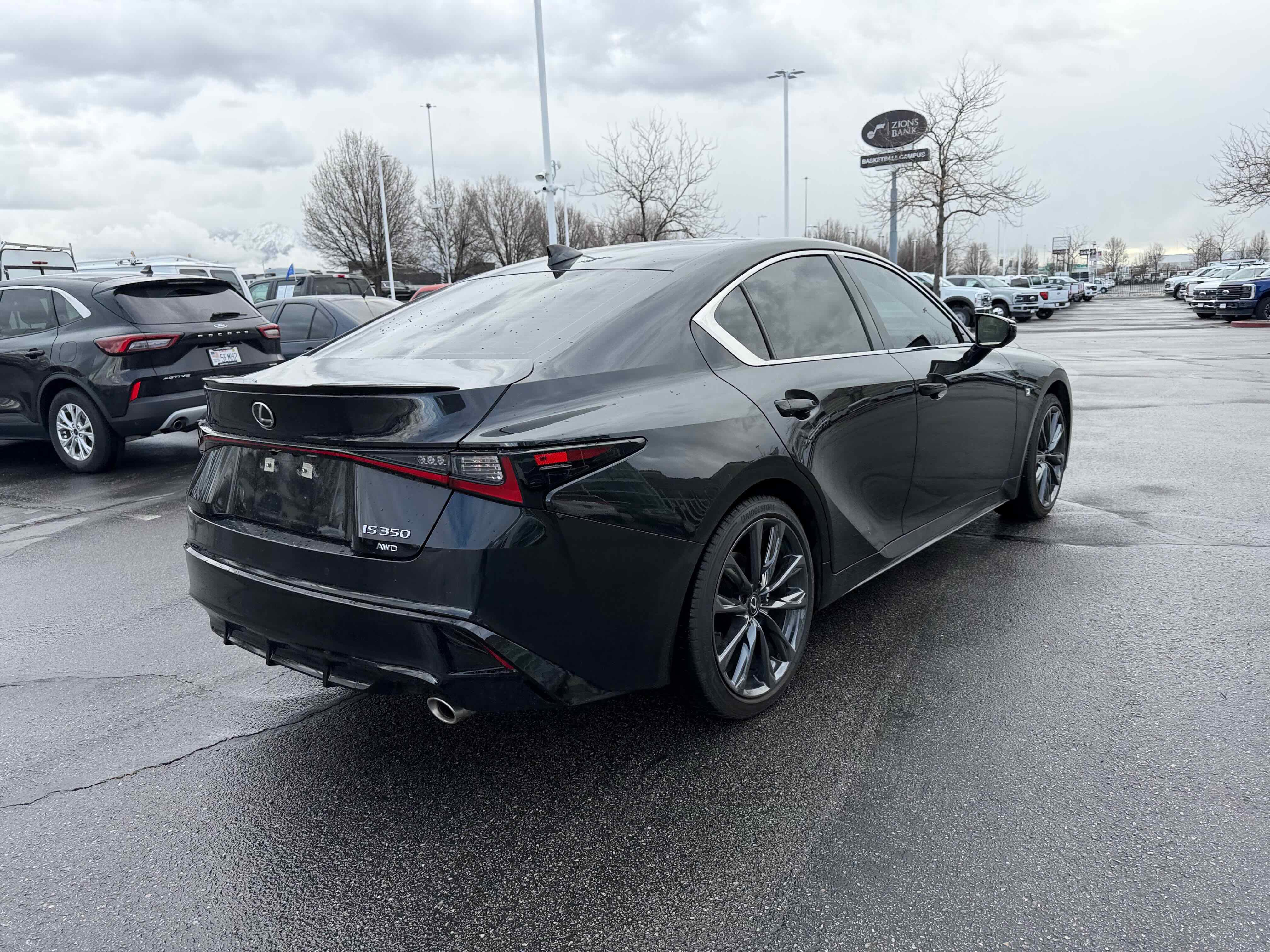 Used 2024 Lexus IS 350 F Sport image 7