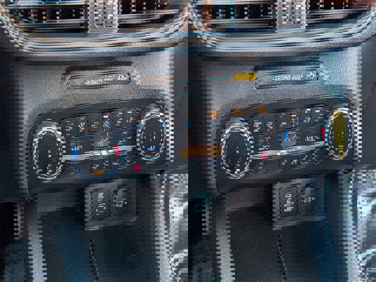 Used 2023 Ford Escape Active w/ Cold Weather Package image 26