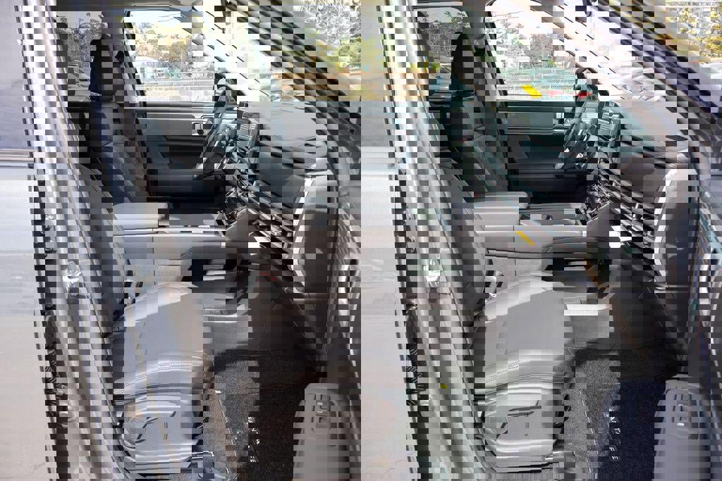 New 2026 Hyundai Santa Fe SEL image 8