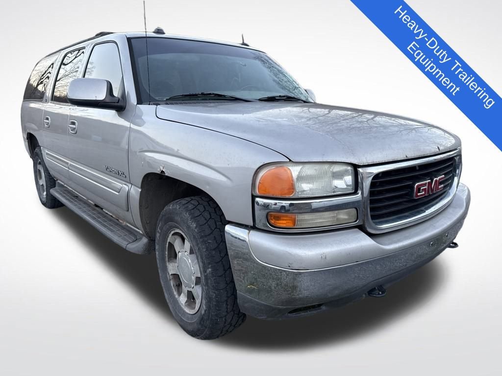 Used 2005 GMC Yukon XL SLT w/ SLT Preferred Equipment Group image 3