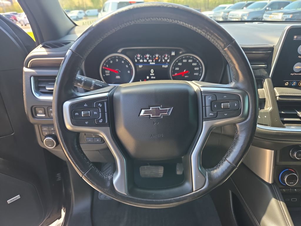 Certified 2021 Chevrolet Suburban Z71 w/ Z71 Signature Package AWD/4WD image 13