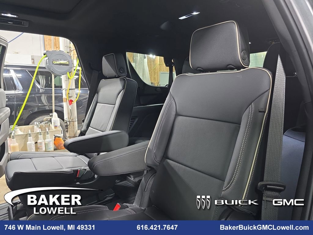 New 2026 GMC Yukon Elevation w/ Elevation Premium Package image 16