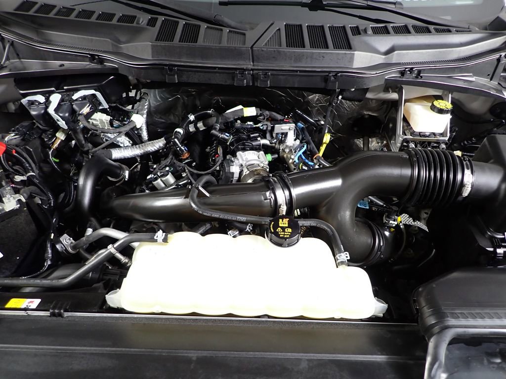 Used 2023 Ford F150 Lariat w/ Equipment Group 502A High image 8