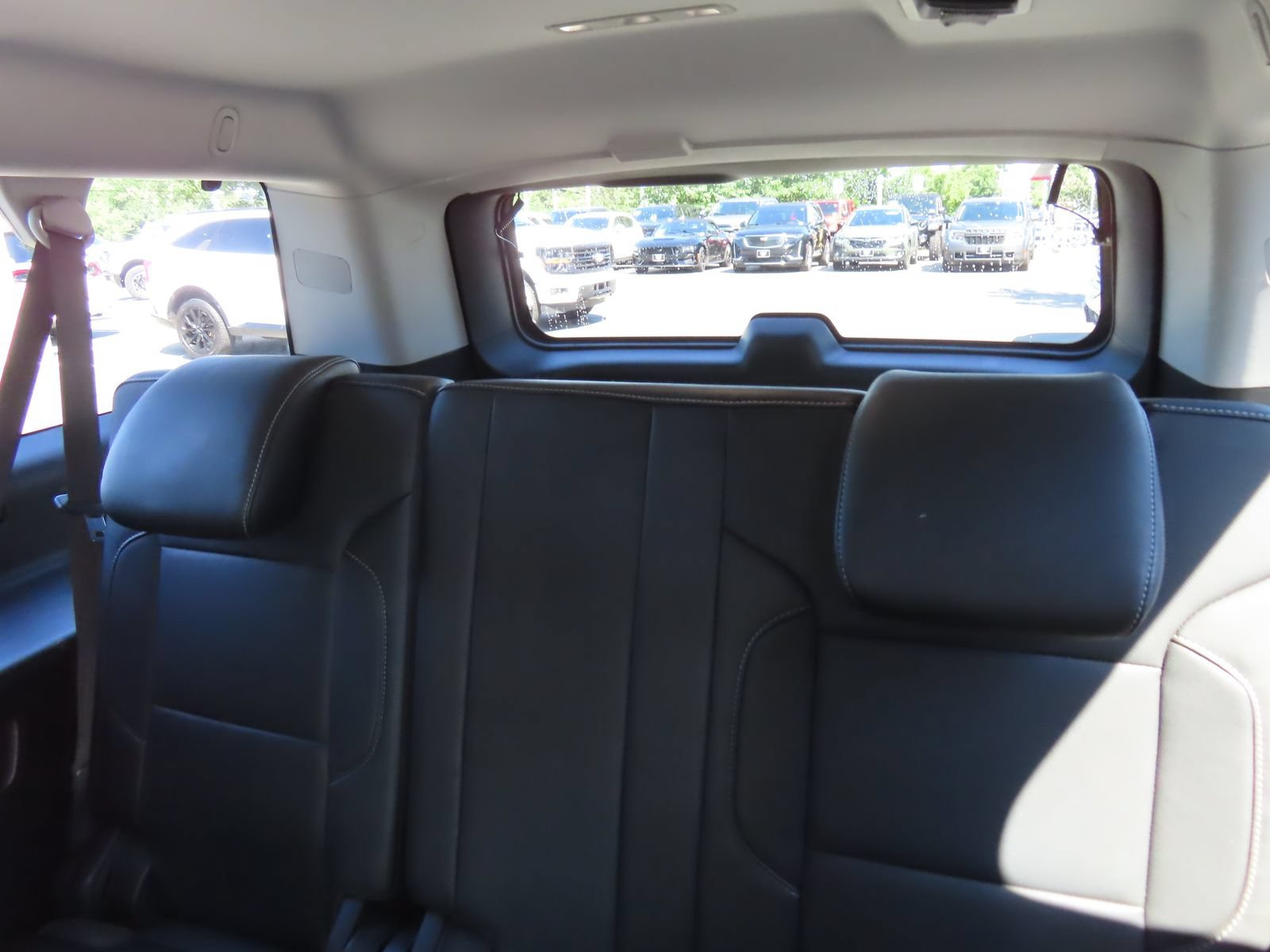 Used 2020 GMC Yukon XL SLT w/ Premium Edition AWD/4WD image 35