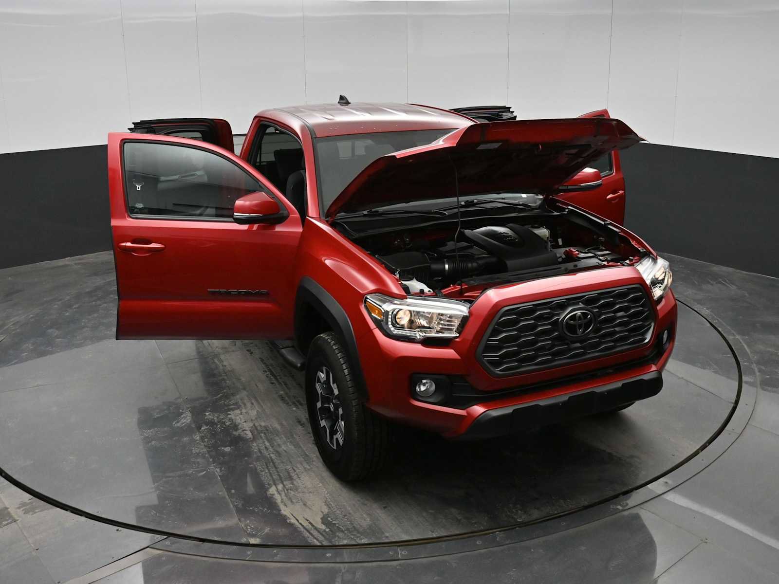 Used 2020 Toyota Tacoma TRD Off-Road image 41