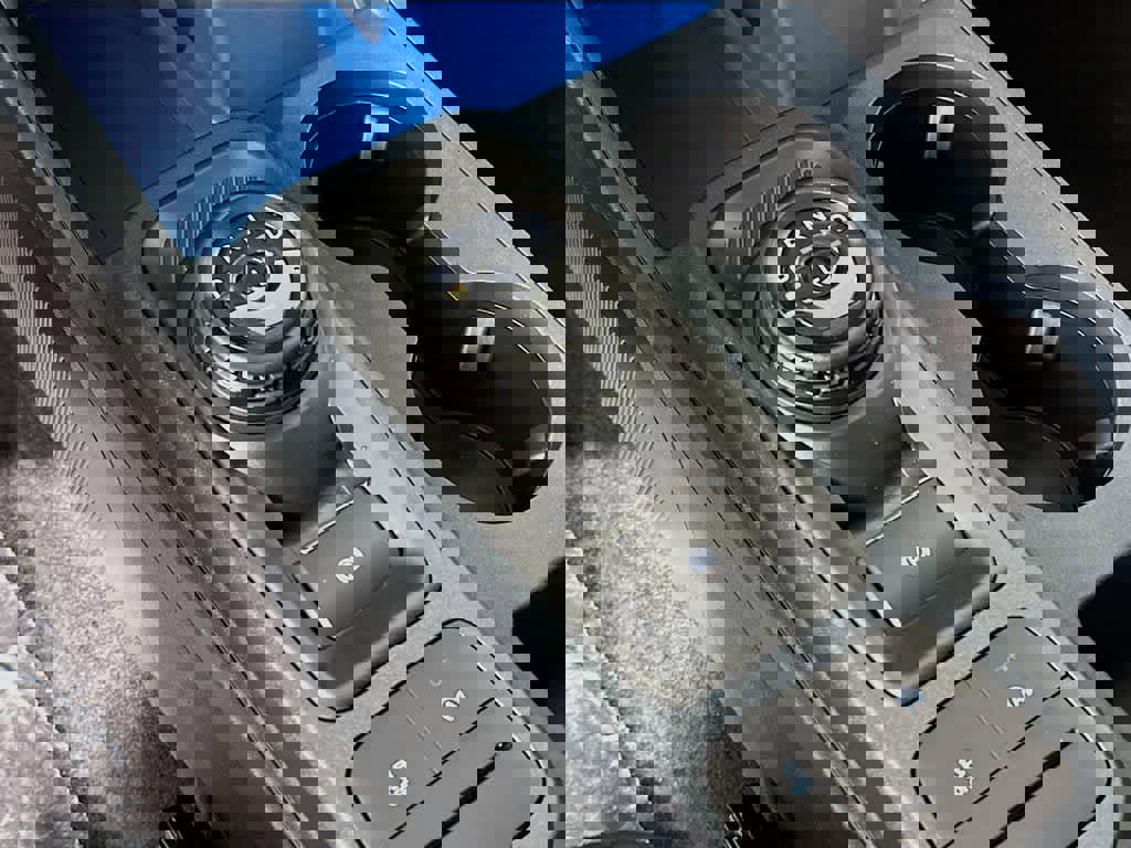 New 2026 Ford Maverick XLT image 17