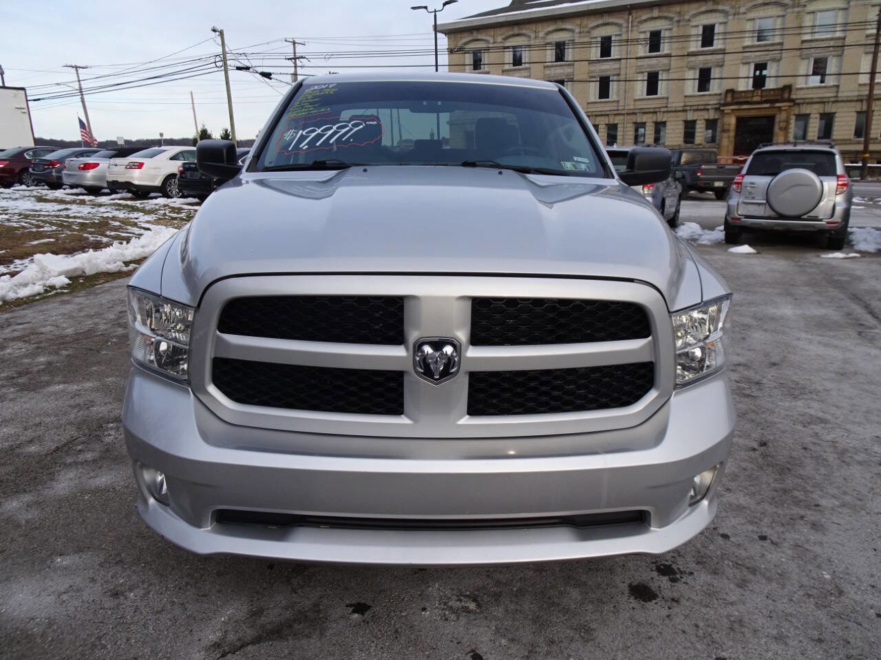 Used 2017 RAM 1500 Express image 3