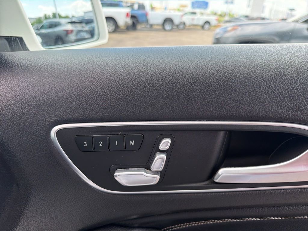 Used 2020 Mercedes-Benz GLA 250 4MATIC w/ Convenience Package image 28