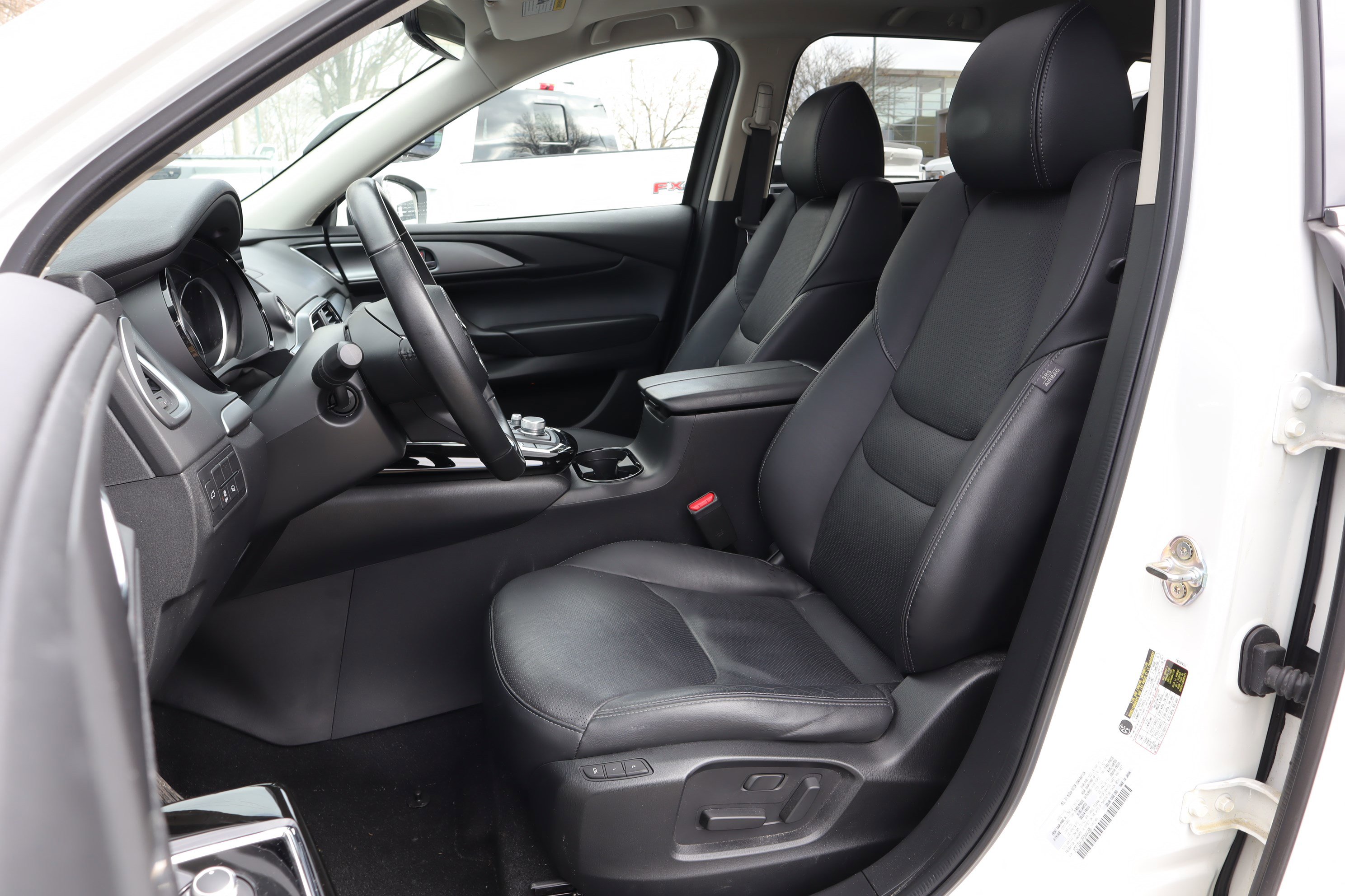 Certified 2023 MAZDA CX-9 Touring Plus image 8