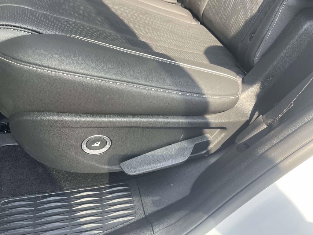 Used 2024 Genesis GV80 3.5T image 23