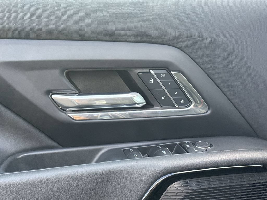Used 2024 Chevrolet Silverado EV RST AWD/4WD image 15