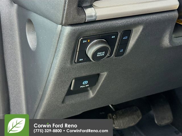 New 2025 Ford Expedition Active image 11