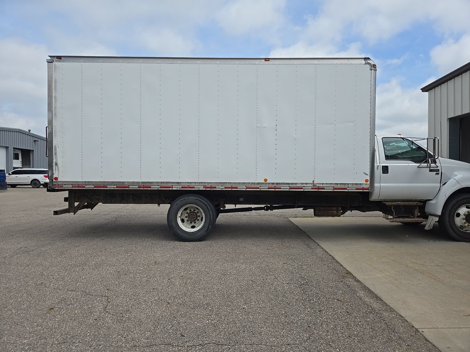 Used 2012 Ford F650 2WD Regular Cab Super Duty image 5