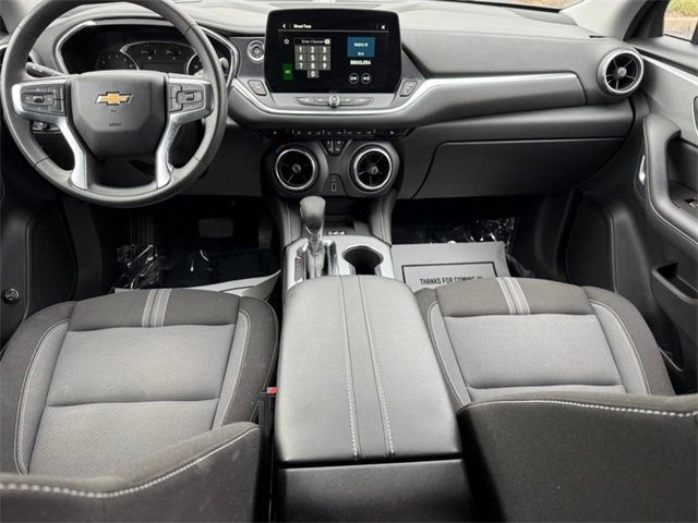 Used 2023 Chevrolet Blazer LT w/ Convenience Package image 11