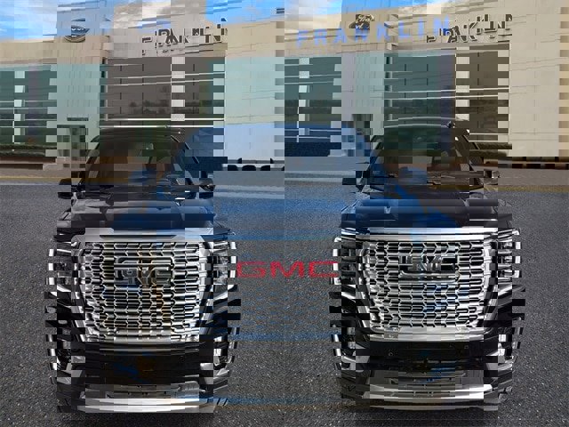 Used 2022 GMC Yukon XL Denali w/ Max Trailering Package image 2