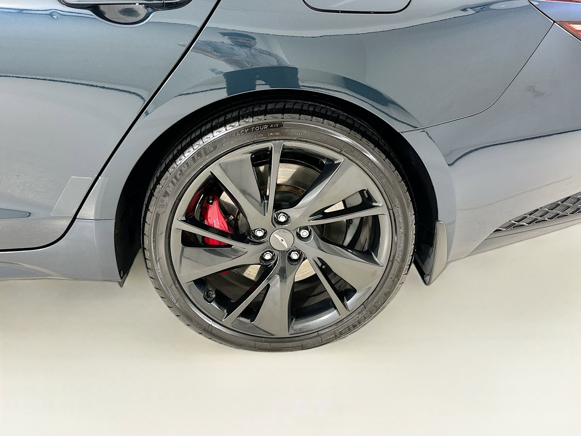 Used 2022 Genesis G70 3.3T w/ Sport Prestige Package image 34