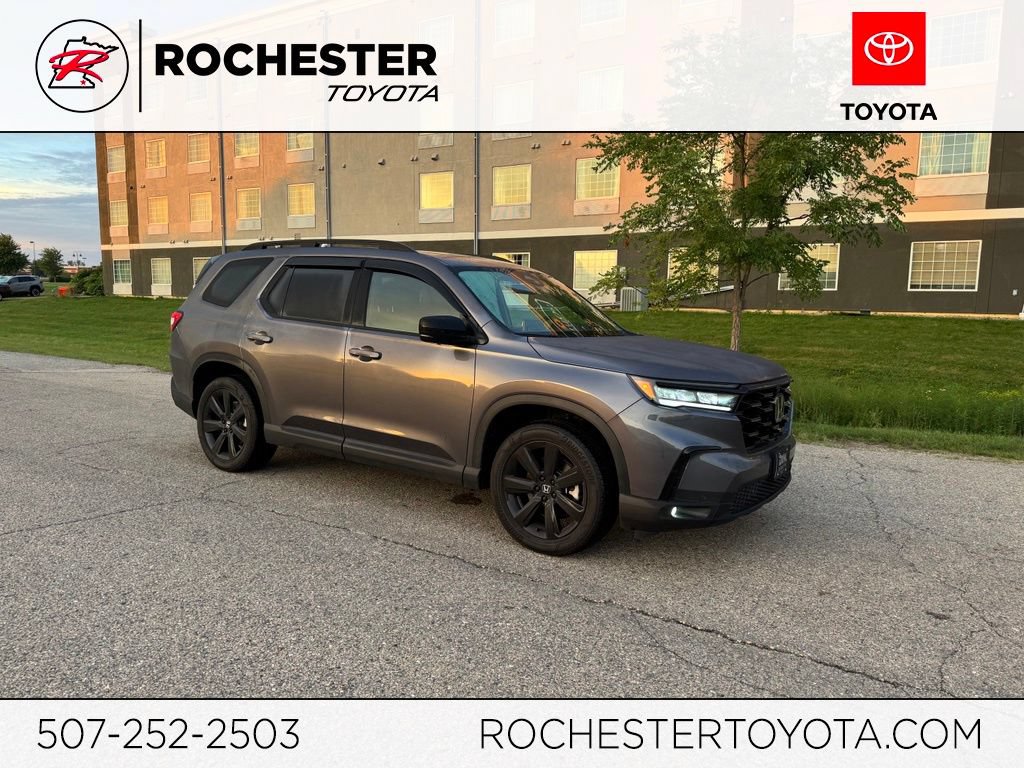 Used 2025 Honda Pilot Black Edition